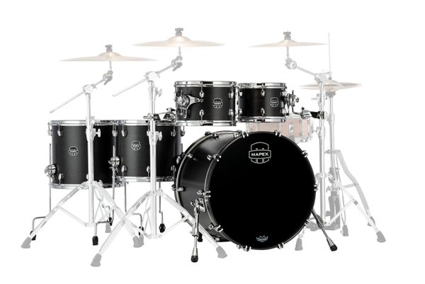Saturn 22" x 18" Satin Black