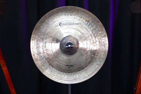 Constantine Hand Hammered Black Pearl Series 15'' Thin China