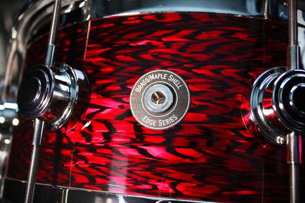 Dw 13'' x 7''Collector's Series Maple Shell Snare Drum - Red Silk