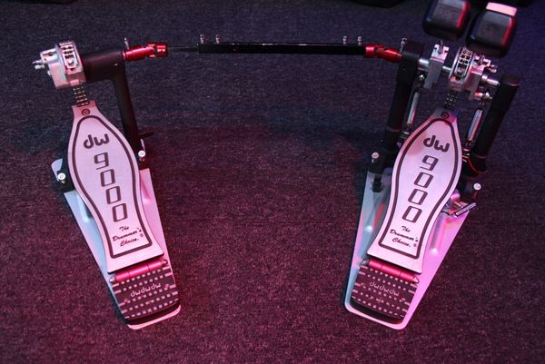 DW 9000 Double Pedal