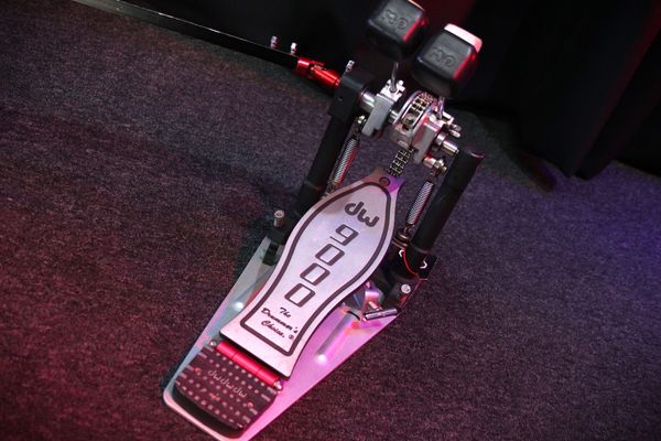 DW 9000 Double Pedal