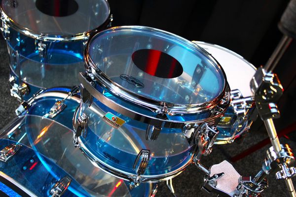 Ludwig Vistalite 50th Anniversary Acrylic Drum Kit - Blue Clear Blue