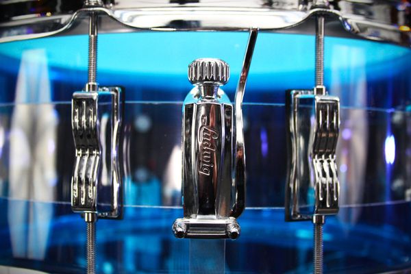 Ludwig Vistalite 50th Anniversary Acrylic Snare Drum - Blue Clear Blue