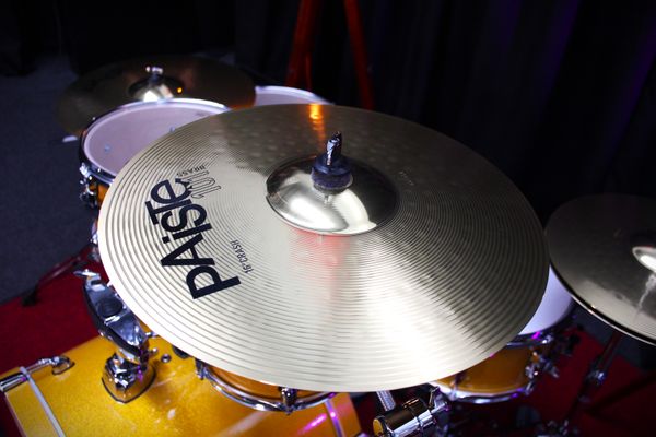 Mapex Mars Birch 22'' Drum Kit w/ Hardware & Cymbals - Sunflower Sparkle