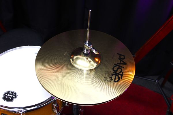 Mapex Mars Birch 22'' Drum Kit w/ Hardware & Cymbals - Sunflower Sparkle
