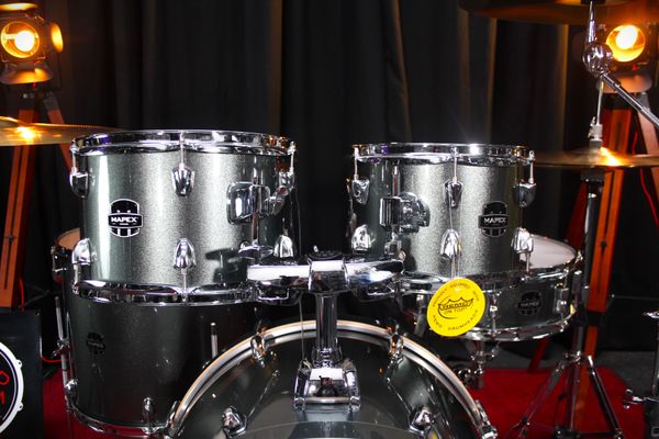 Mapex Venus 20'' 5pc Drum Kit w/ Hardware & Cymbals - Steel Metallic Blue