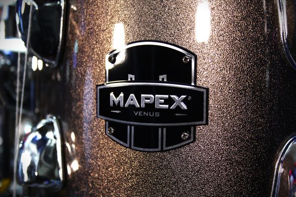 Mapex Venus 22'' 5pc Shell Pack w/ Hardware & Cymbals - Copper Metallic