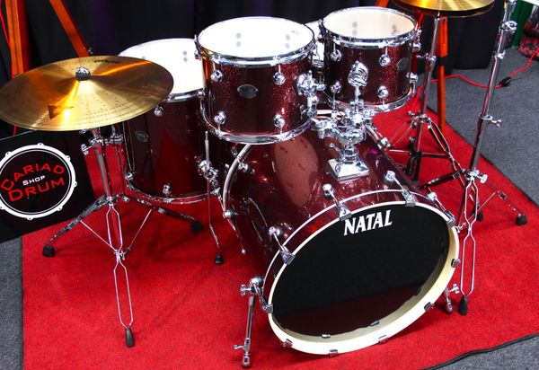 Natal Arcadia 5pc 22'' Drum Kit w/hardware - Burgundy Sparkle