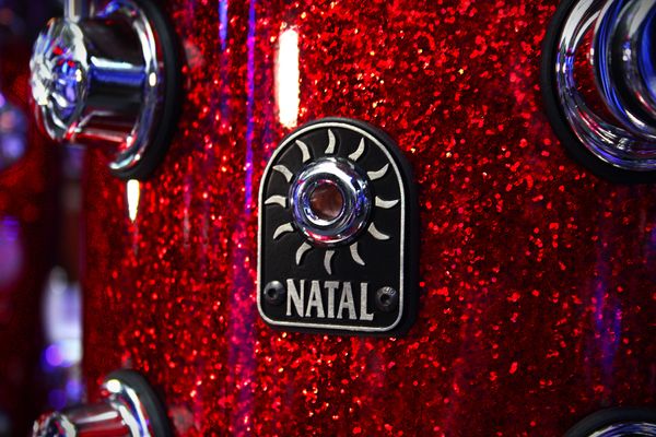 Natal Originals Maple 22'' 4pc Shell Pack w/ extra 8'' Tom & 14'' Snare - Red Sparkle