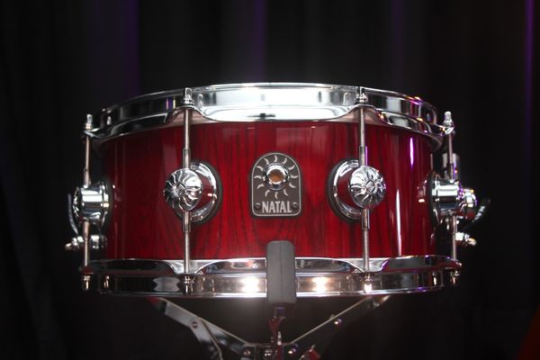 Natal Stave Snare Ash 12'' Snare Drum - Red 