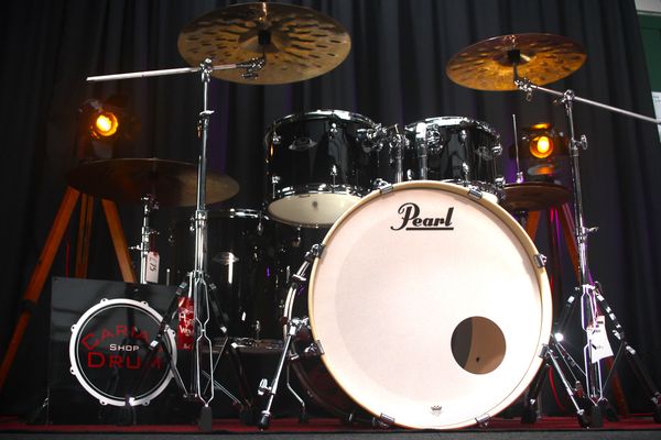 Pearl Export 5pc 22'' Drum Kit w/ Hardware - Factory Second