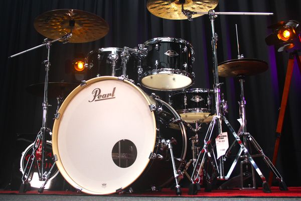 Pearl Export 5pc 22'' Drum Kit w/ Hardware - Factory Second