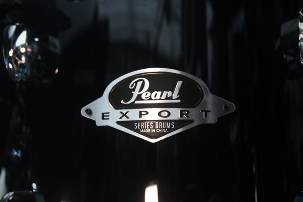 Pearl Export 5pc 22'' Drum Kit w/ Hardware - Factory Second