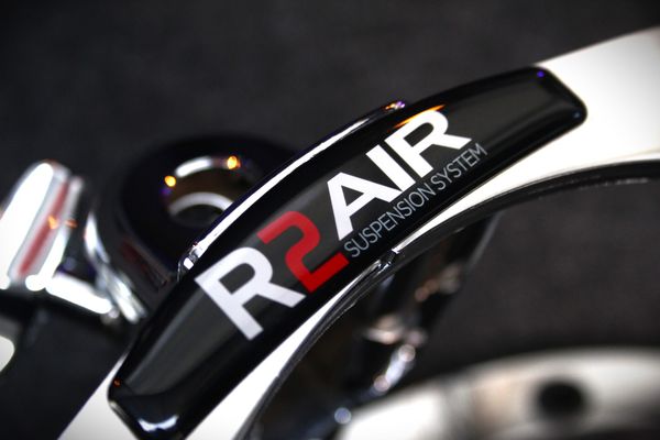 Pearl 10" R2 Air L-Rod Tom Suspension System