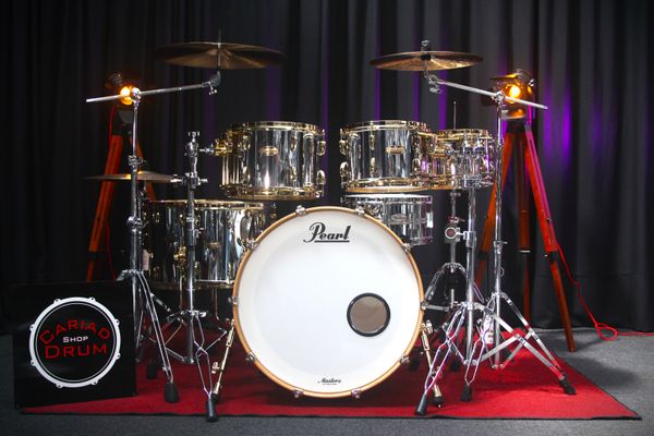 Pearl Masters Limited Edition Maple Reserve 24'' 6pc Mirror Chrome w/ Gold Hardware