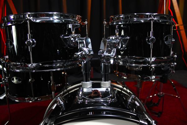 Pearl Roadshow Junior 5pc Kit - Jet Black