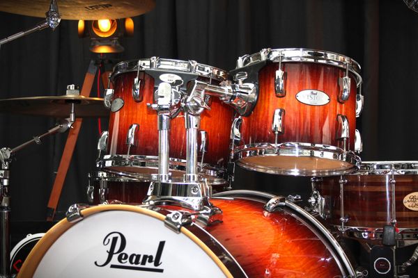 Pearl Vision Maple 4pc Acoustic Drum Kit - Volcanic Burst