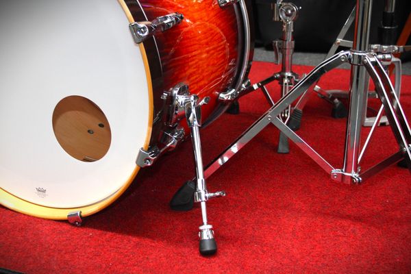 Pearl Vision Maple 4pc Acoustic Drum Kit - Volcanic Burst