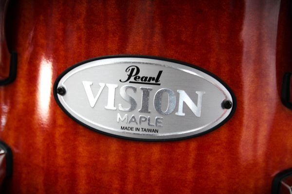 Pearl Vision Maple 4pc Acoustic Drum Kit - Volcanic Burst