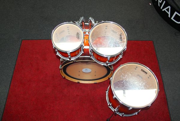 Pearl Vision Maple 4pc Acoustic Drum Kit - Volcanic Burst