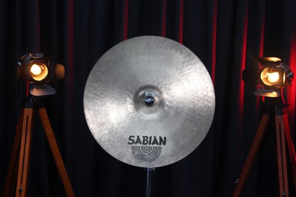 Sabian HH Hand Hammered 20" Heavy Ride