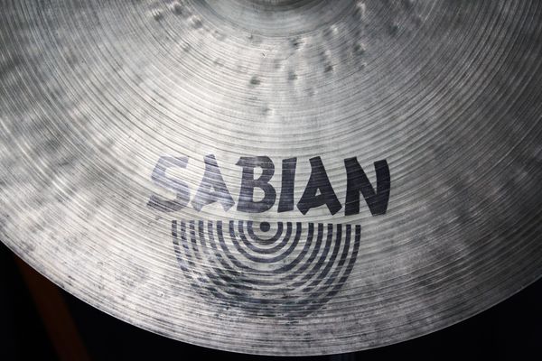 Sabian HH Hand Hammered 20" Heavy Ride