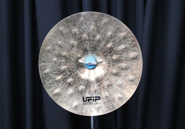 UFiP Experience Collection Blast 16" Extra Dry Crash