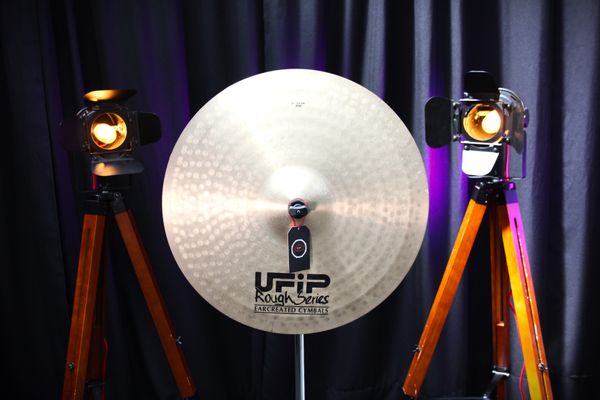 UFIP Rough Series 21'' Ride
