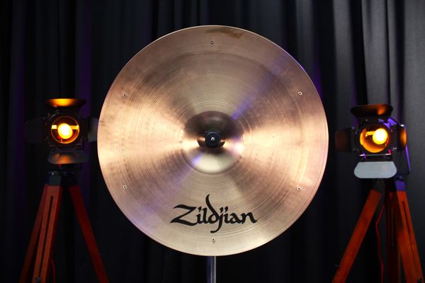 Zildjian 20'' Medium Ride - w/ 6 Rivets